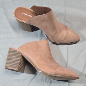 Report Women's Brown Suede Block Heel Mules